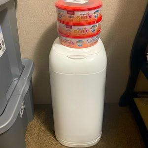 Diaper genie